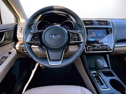 Used 2019 Subaru Outback 2.5i Limited image 10