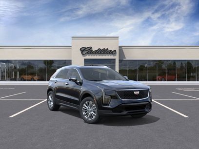 New 2024 Cadillac XT4 Luxury w/ Cold Weather Package