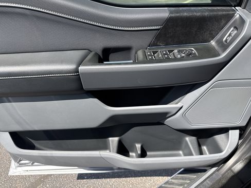 Used 2022 Ford F150 XLT w/ Equipment Group 302A High image 14