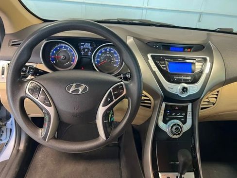 Used 2012 Hyundai Elantra GLS w/ Preferred Pkg 3 image 8
