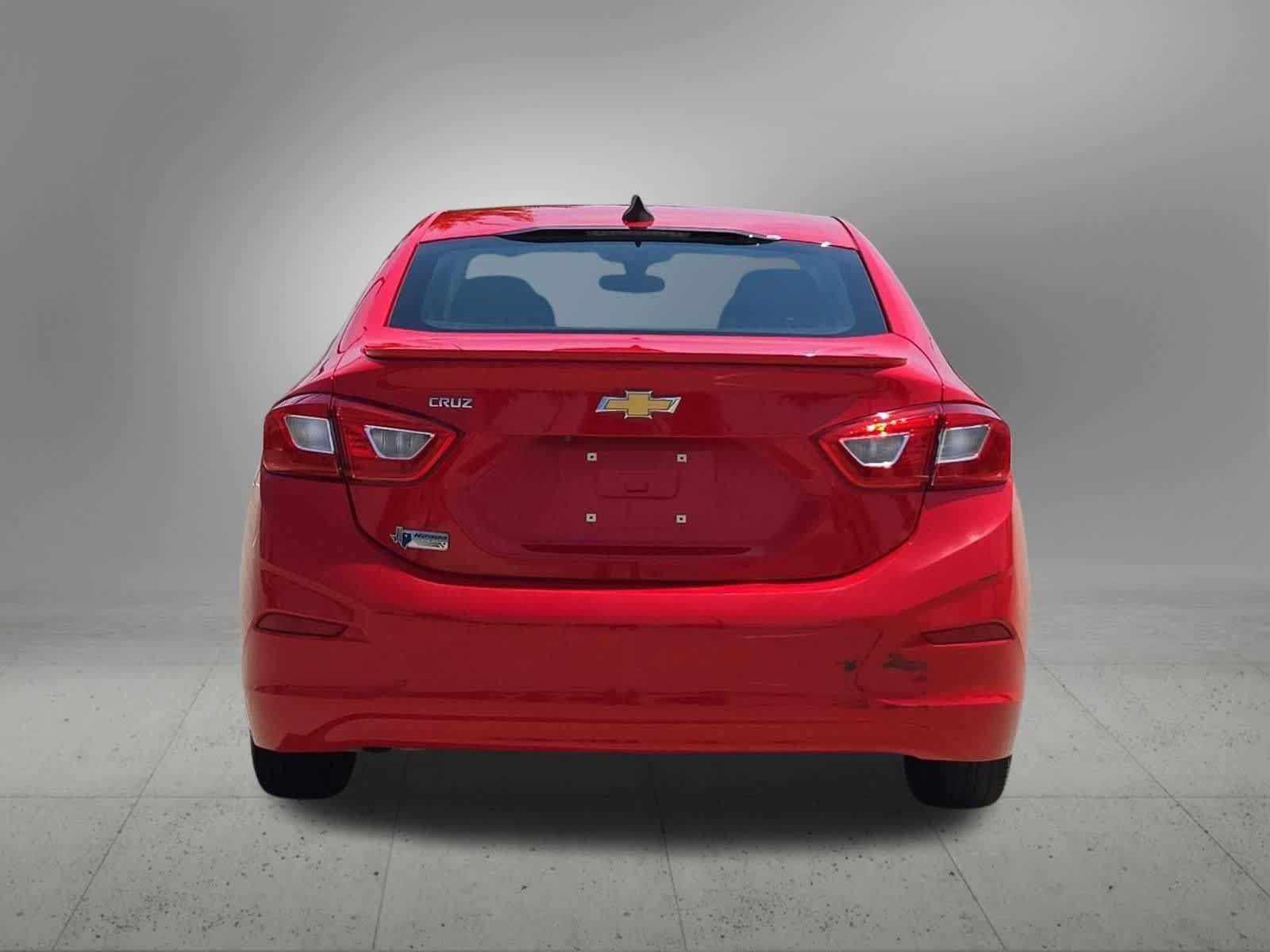 Used 2018 Chevrolet Cruze LS FWD image 5