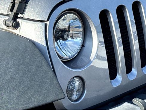 Used 2016 Jeep Wrangler Unlimited Sport w/ Quick Order Package 24S image 5