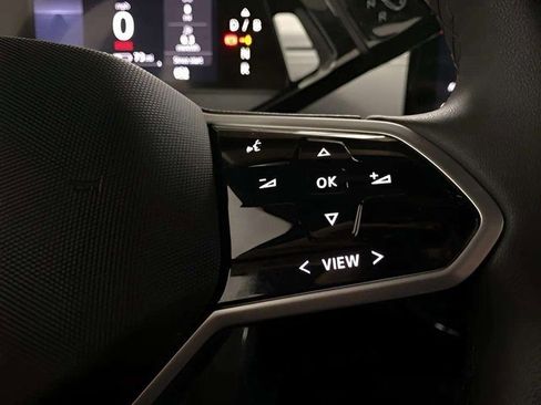 Used 2023 Volkswagen ID.4 S image 31