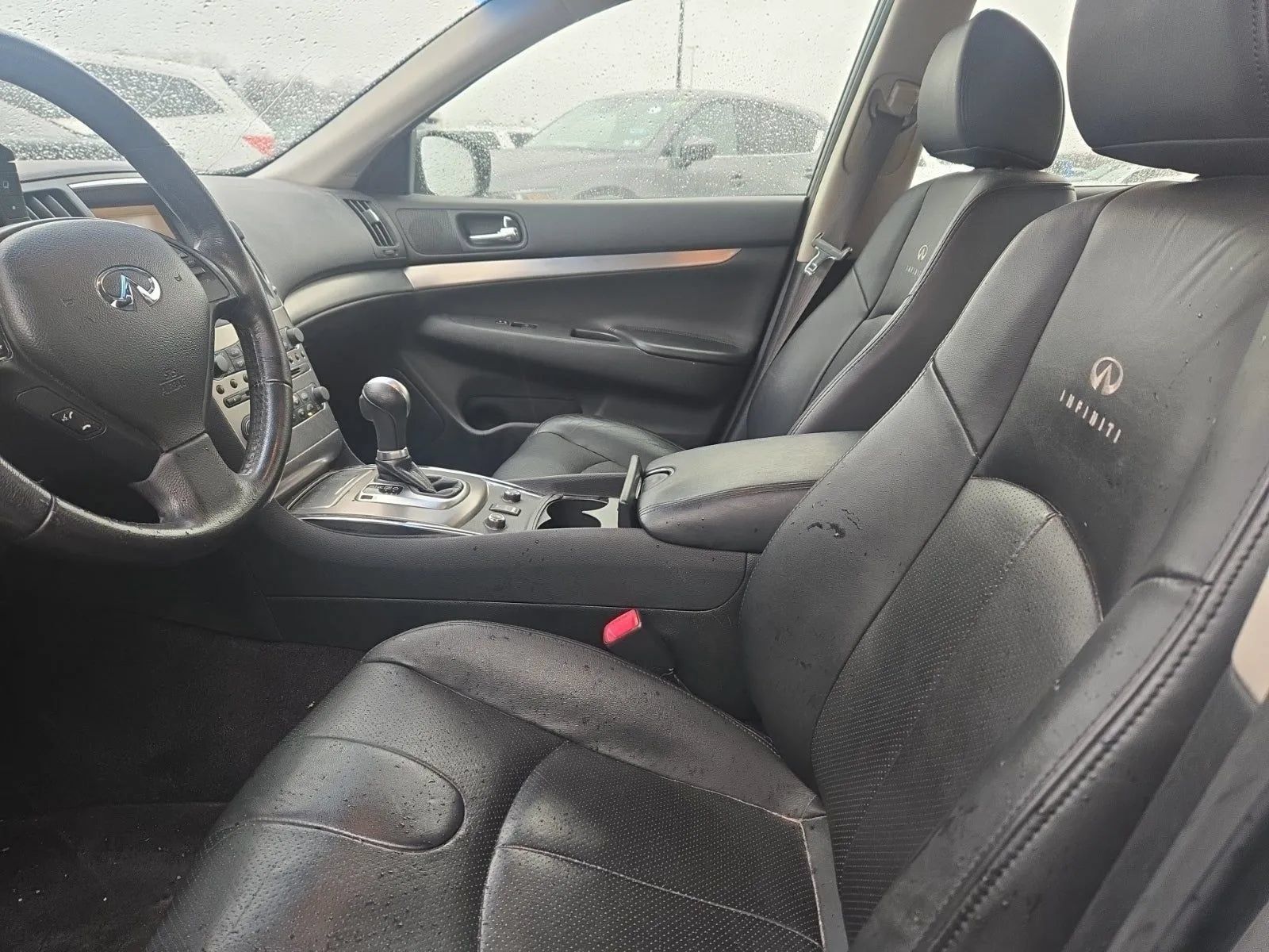 Used 2013 INFINITI G37 x Sedan w/ Premium Pkg AWD/4WD image 6
