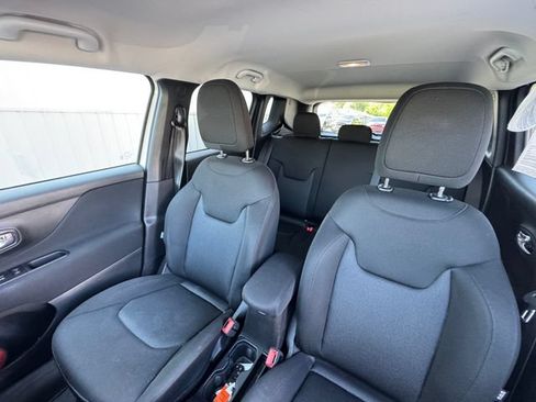 Used 2021 Jeep Renegade Sport AWD/4WD image 31