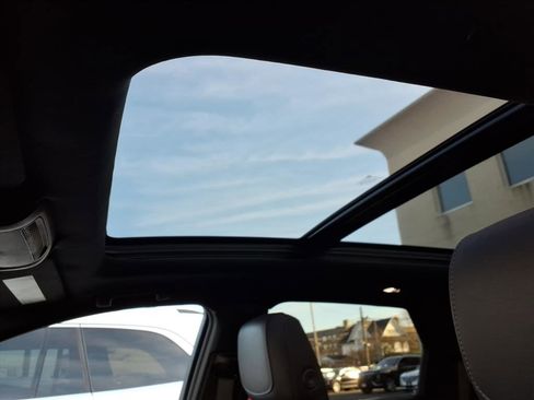 Certified 2023 Cadillac XT5 Premium Luxury image 22