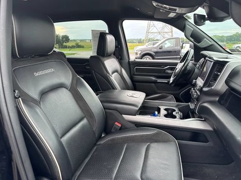 Used 2022 RAM 1500 Laramie w/ Sport Appearance Package AWD/4WD image 13