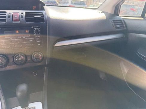 Used 2013 Subaru Crosstrek 2.0i Premium AWD/4WD image 17