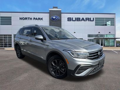 Used 2024 Volkswagen Tiguan SE