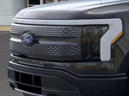 New 2025 Ford F150 Lightning XLT image 17