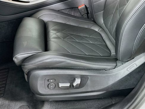 Used 2024 BMW X5 sDrive40i w/ Premium Package RWD image 20