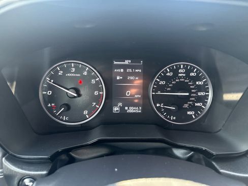 Used 2023 Subaru Outback Premium image 18