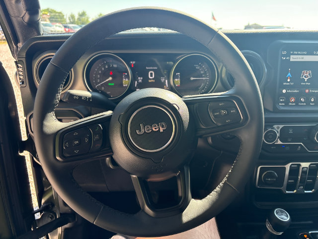 Used 2023 Jeep Wrangler Unlimited w/ 8.4" Radio Group AWD/4WD image 26