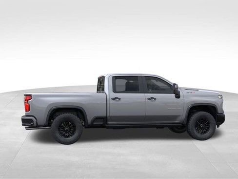 New 2026 Chevrolet Silverado 2500 ZR2 AWD/4WD image 5