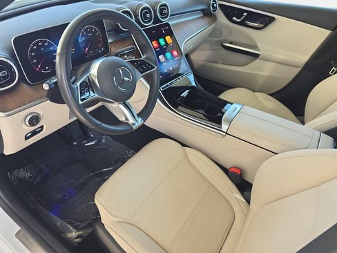 Used 2025 Mercedes-Benz C 300 Sedan image 16