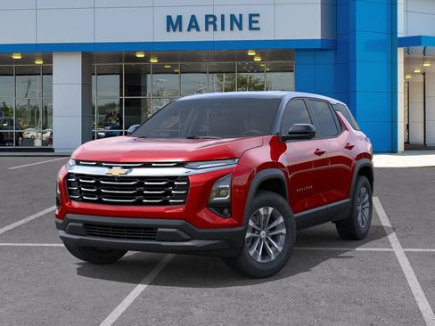 New 2026 Chevrolet Equinox LT w/ Safety and Technology Package FWD image 6