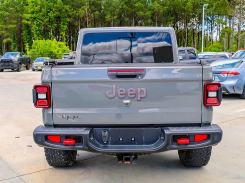 Used 2021 Jeep Gladiator Rubicon AWD/4WD image 8