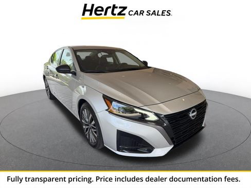 Used 2026 Nissan Altima 2.5 SV FWD image 1