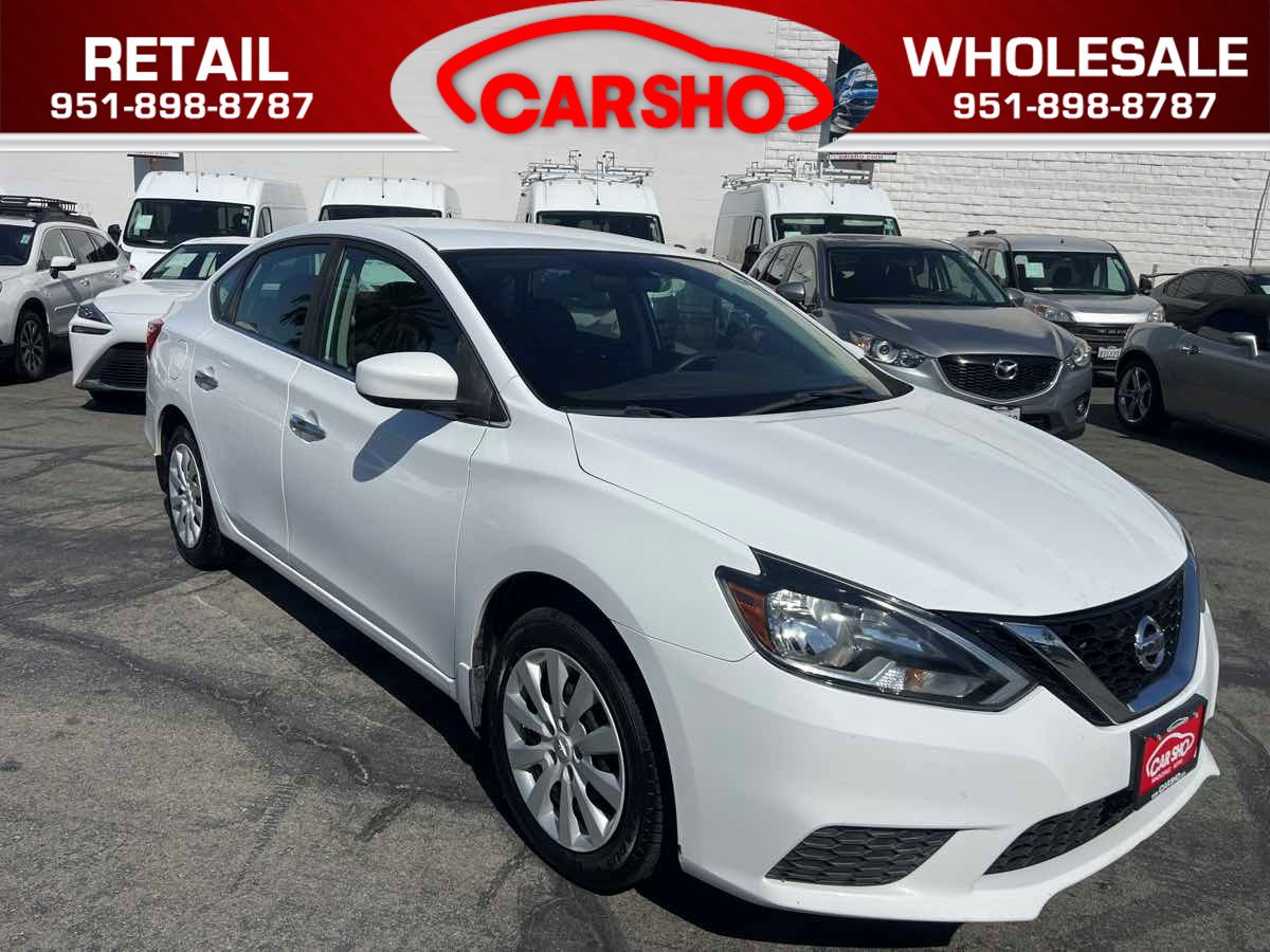Used 2017 Nissan Sentra S FWD image 1