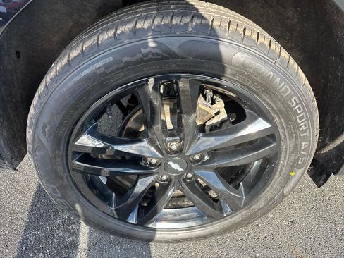 Used 2021 Chevrolet Equinox LT image 25