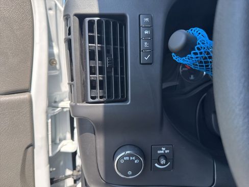 New 2025 Chevrolet Express 3500 w/ Power Convenience Package image 19