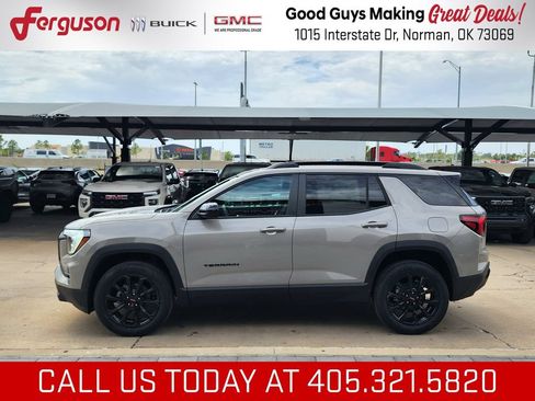 New 2027 GMC Terrain Elevation w/ Elevation Premium Package FWD image 7