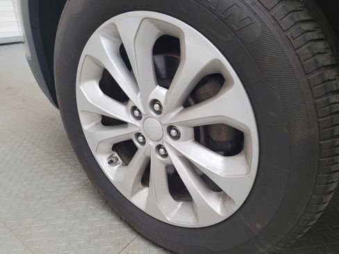 Used 2014 Kia Sorento EX image 31