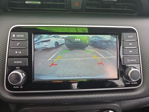 Certified 2025 Nissan Kicks Play S image 28