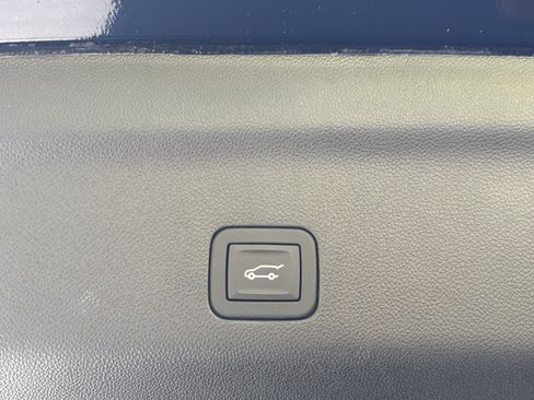 Used 2026 GMC Yukon XL Elevation w/ Elevation Premium Package AWD/4WD image 52