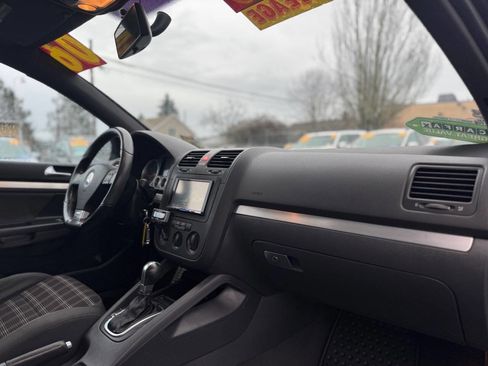 Used 2006 Volkswagen GTI Base New 2dr Hatchback w/Autom image 5