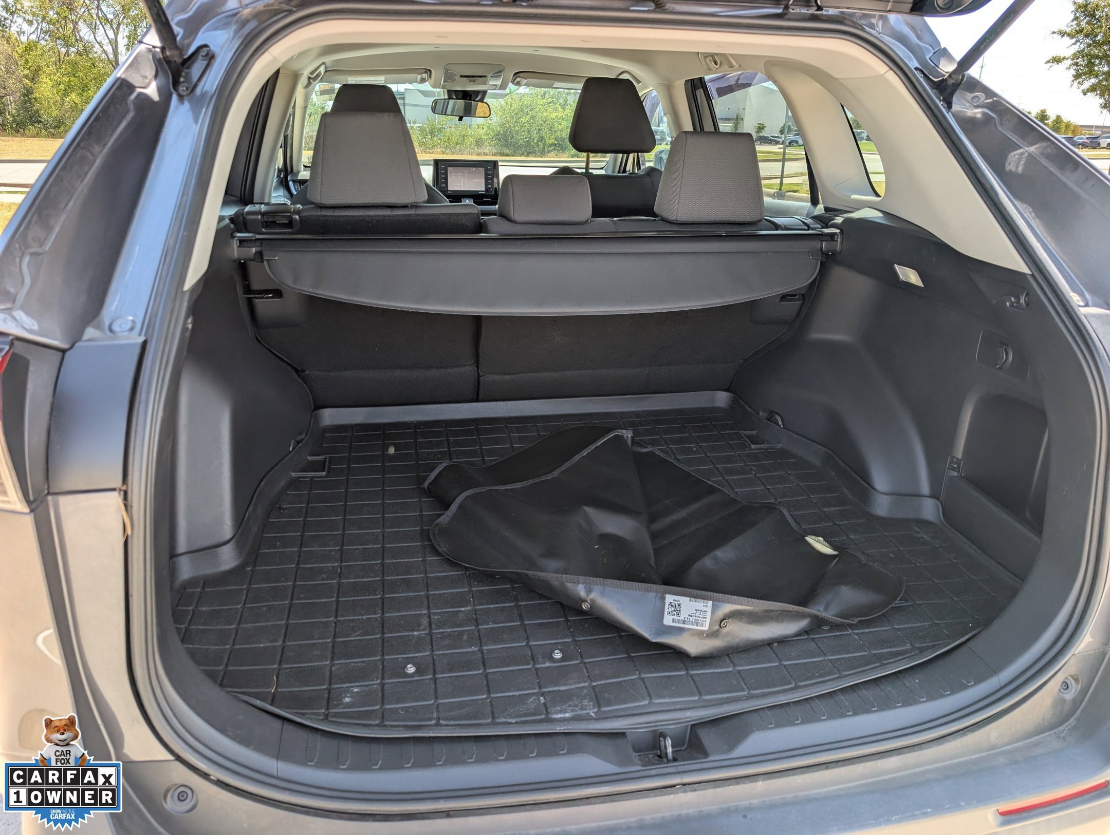 Used 2022 Toyota RAV4 XLE AWD/4WD image 34