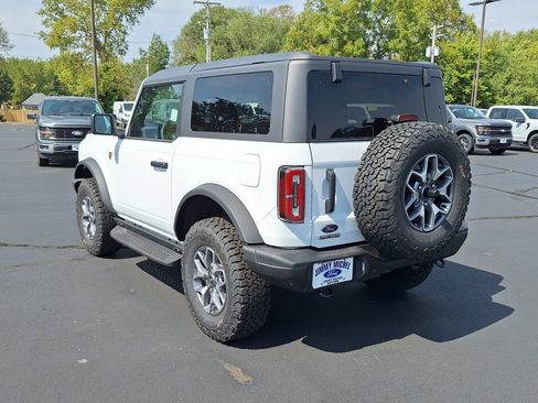 New 2025 Ford Bronco Badlands image 25