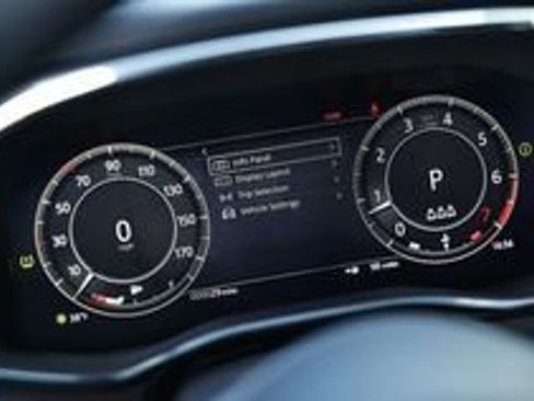 New 2024 Jaguar XF R-Dynamic SE image 5