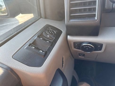 Used 2015 Ford F150 XL w/ Equipment Group 101A Mid AWD/4WD image 23