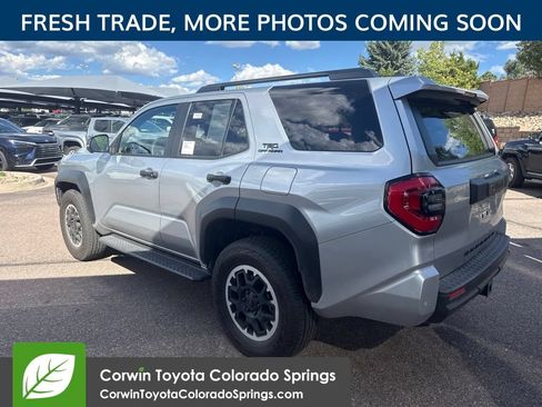 Used 2025 Toyota 4Runner TRD Off-Road Premium AWD/4WD image 6