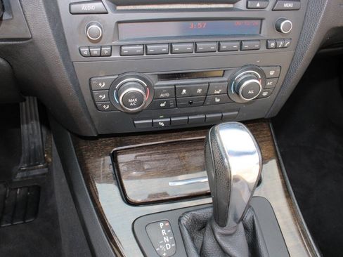Used 2013 BMW 328i Convertible RWD image 24