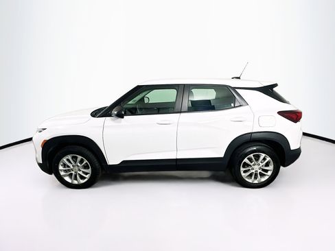 Used 2024 Chevrolet TrailBlazer LS image 4