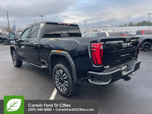 Used 2024 GMC Sierra 3500 Denali Ultimate image 15