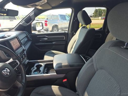 Used 2022 RAM 1500 Big Horn AWD/4WD image 17