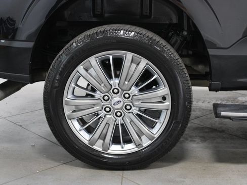 Used 2024 Ford F150 Platinum w/ Equipment Group 703A Plus AWD/4WD image 16