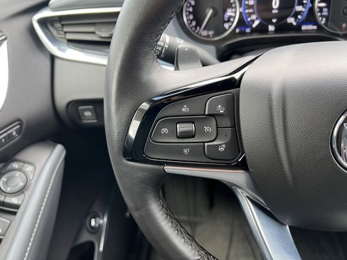 Used 2023 Buick Enclave Premium image 30