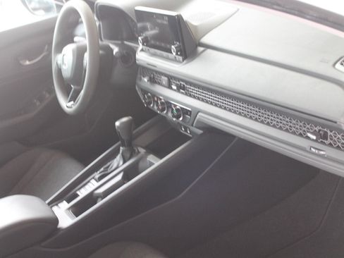 Used 2023 Honda Accord EX image 20