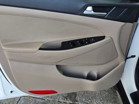 Used 2021 Hyundai Tucson SEL AWD/4WD image 10