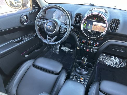 Used 2021 MINI Cooper Countryman S w/ Premium Package image 13