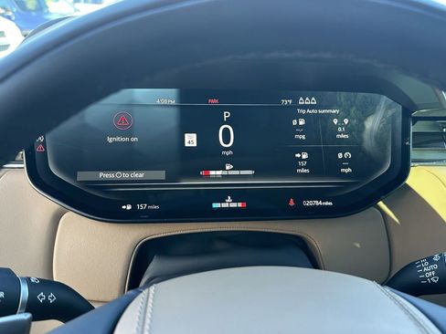 Used 2023 Land Rover Range Rover Sport SE image 32