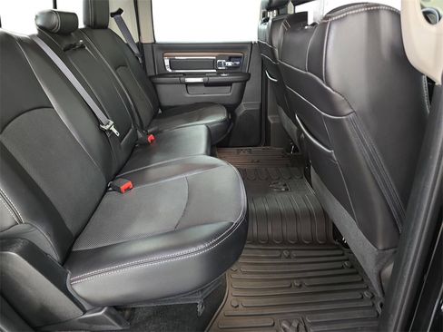 Used 2017 RAM 1500 Laramie w/ Convenience Group image 26