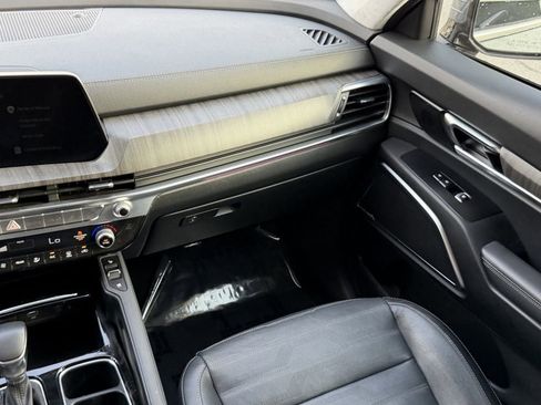 Certified 2023 Kia Telluride SX Prestige AWD/4WD image 15