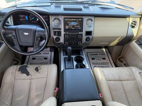 Used 2015 Ford Expedition EL XLT w/ Equipment Group 202A AWD/4WD image 15