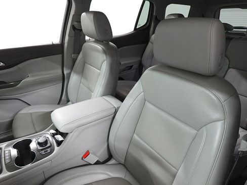 Used 2023 GMC Acadia SLT AWD/4WD image 12