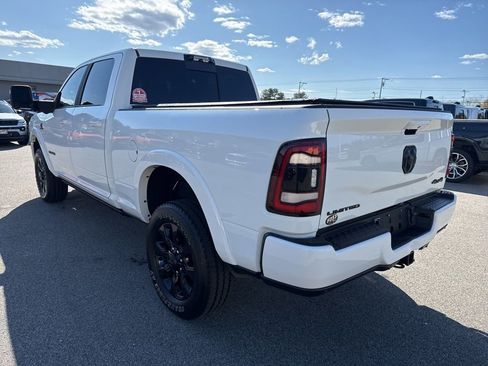 Used 2024 RAM 2500 Limited AWD/4WD image 3